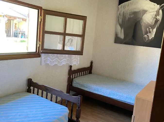 Maison Pierre Avec Piscine Privee بيت للعطل Blanquefort-sur-Briolance