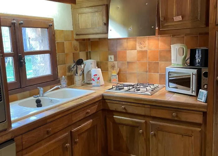 Maison Pierre Avec Piscine Privee * Blanquefort-sur-Briolance